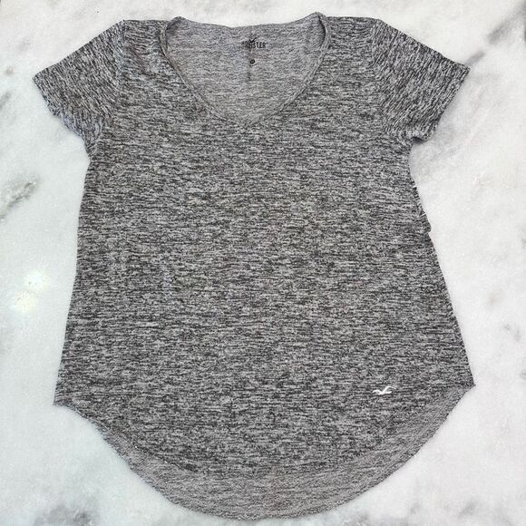 Hollister Women's Short Sleeve Curved Hem Casual T-Shirt Gray Size XS - Picture 1 of 4